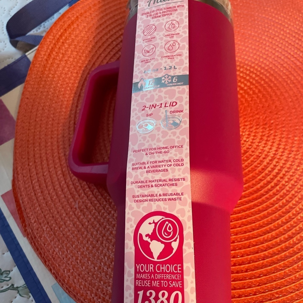 Atlas  Hydra gear stainless steel Tumblr, leak proof lid BPA and lead free.